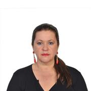 Bilingual teacher with experience offers English classes online